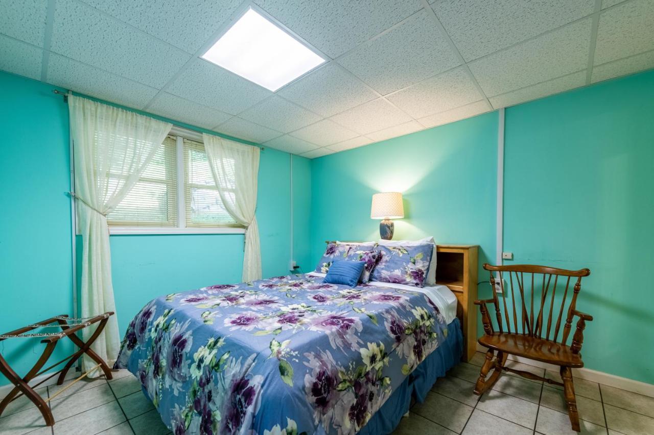 Hood Lower Lake Junaluska 外观 照片
